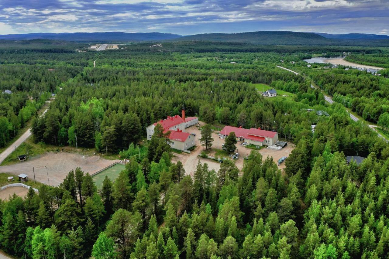 Kuukkeli Ivalo Airport Inn Luaran gambar