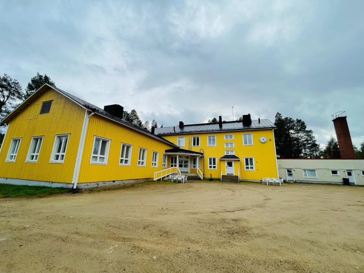 Kuukkeli Ivalo Airport Inn Luaran gambar