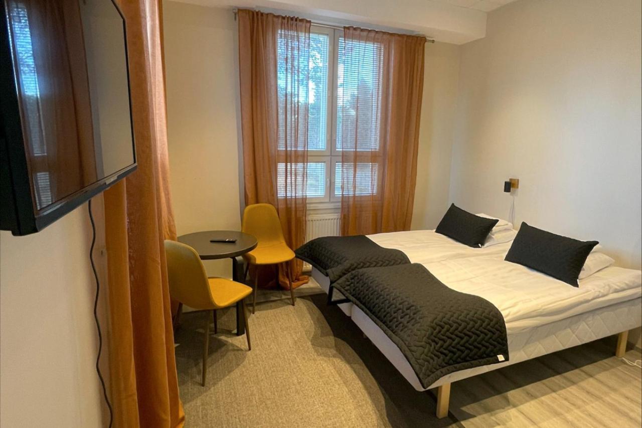 Kuukkeli Ivalo Airport Inn Luaran gambar