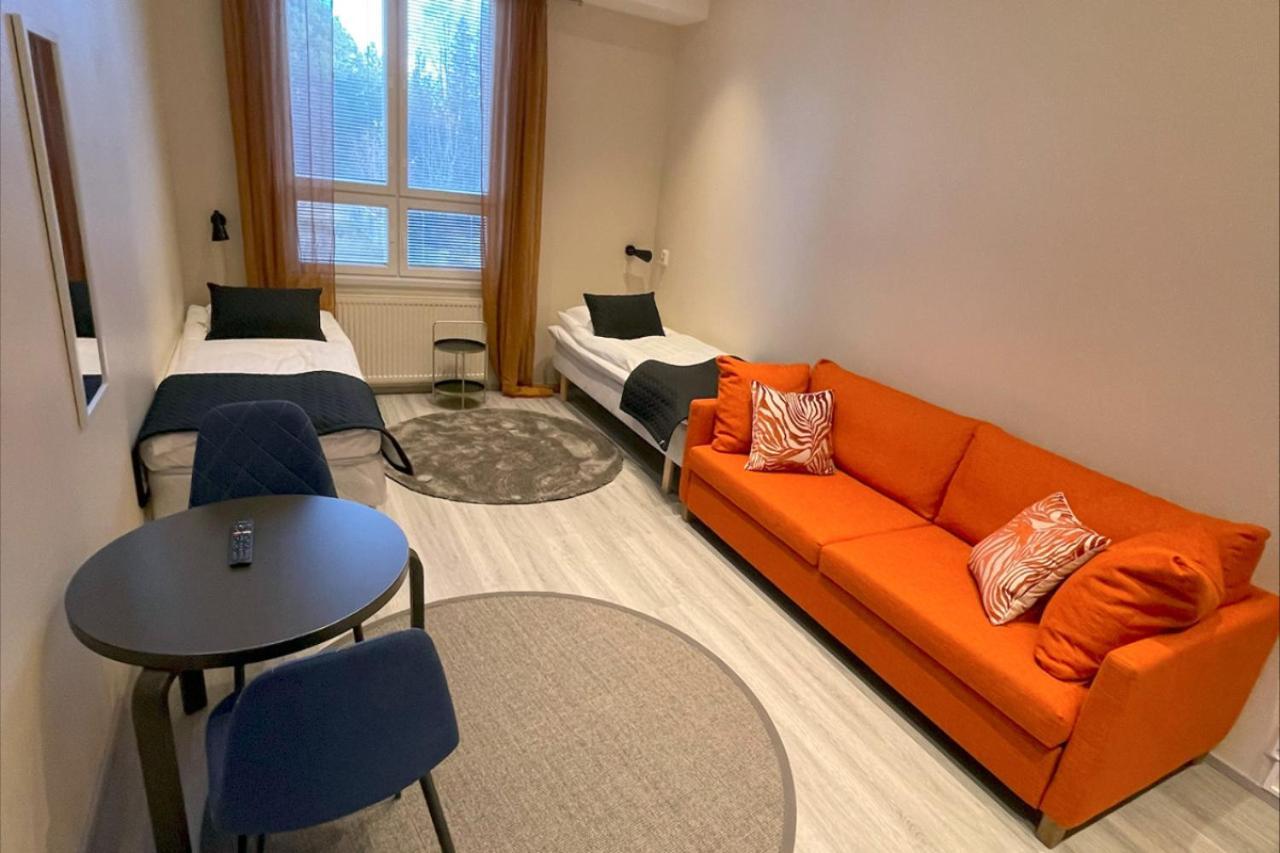Kuukkeli Ivalo Airport Inn Luaran gambar
